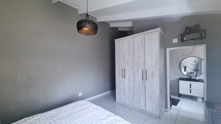 4 Bedroom Property for Sale in Waterval East North West